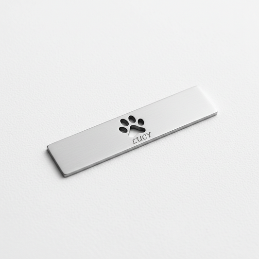 Cutout Paw Bar Necklace